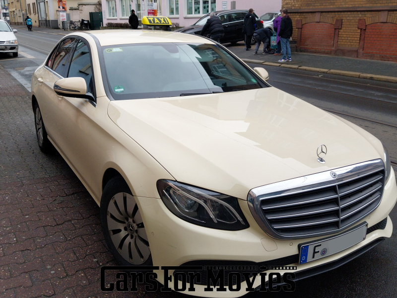 Mercedes Benz E-Klasse 2020 Deutschland Gelb Schwarz Einsatzfahrzeug Taxi Hessen 7545